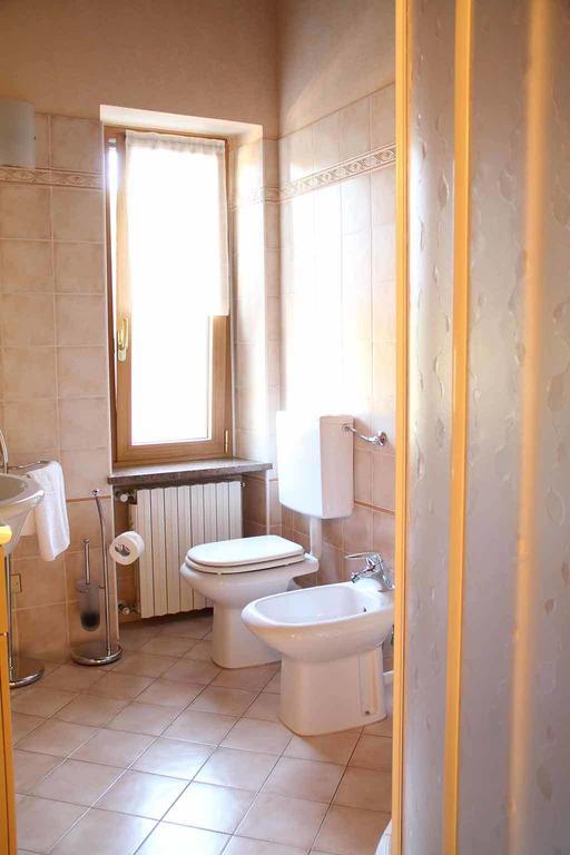 Da Rosa Bed&Breakfast Neviglie Ruang foto